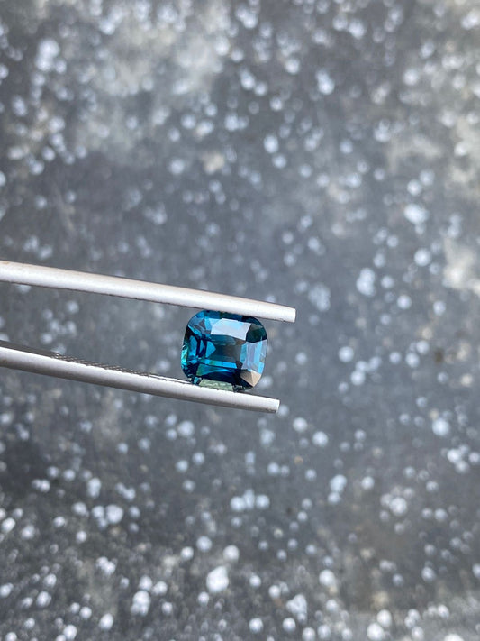 Natural Australian Teal Sapphire - 2.22 Crt