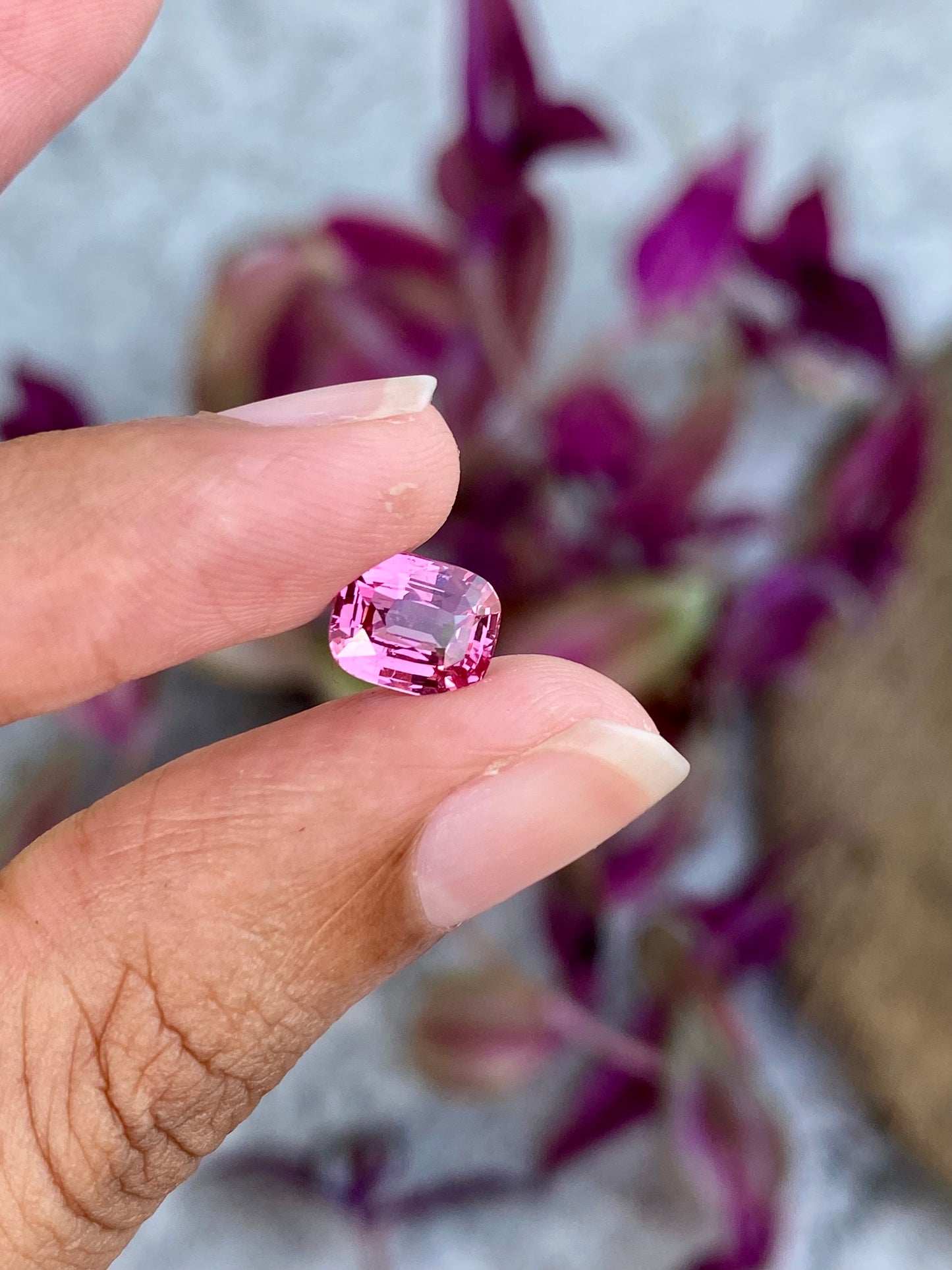 Pink Spinel - Tanzania - 2.11 Carat - Cushion Cut