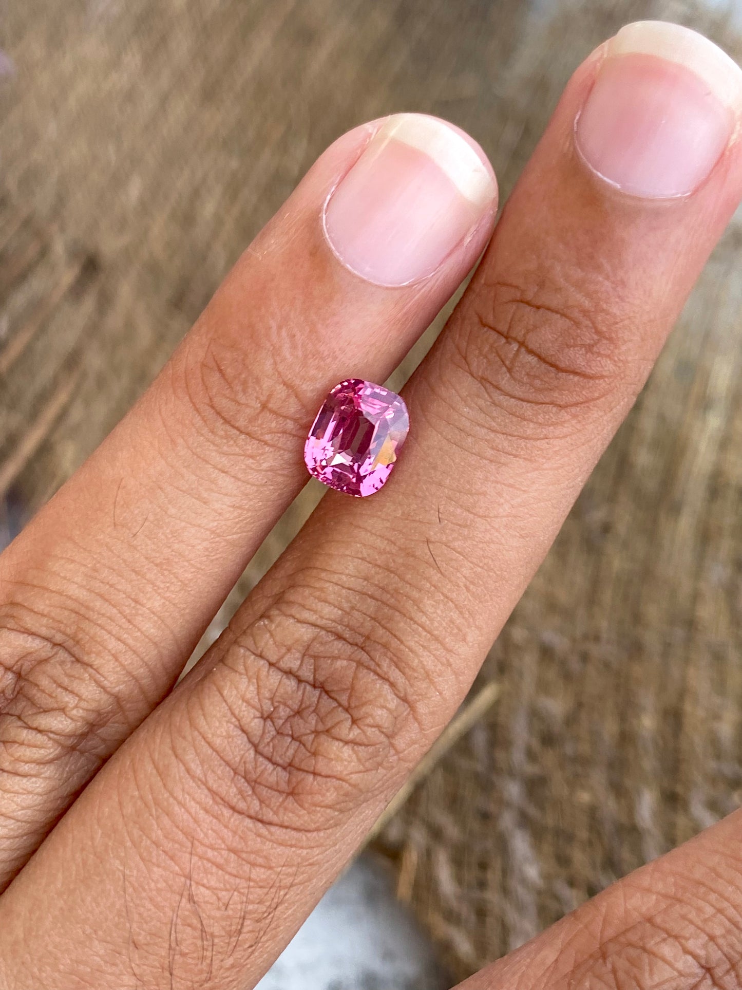 Pink Spinel - Tanzania - 2.11 Carat - Cushion Cut