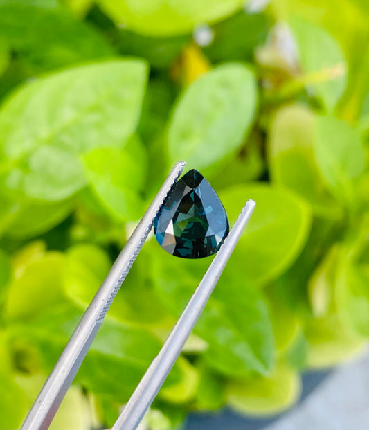 Australian Teal Sapphire - 3.1 Crt - Pear Shape - Heated