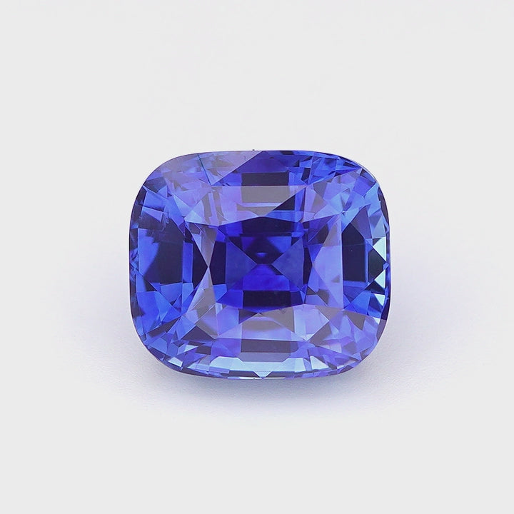 Load video: A Gorgeous Ceylon Sapphire, weighing just over 5 Carats, heated, loop clean